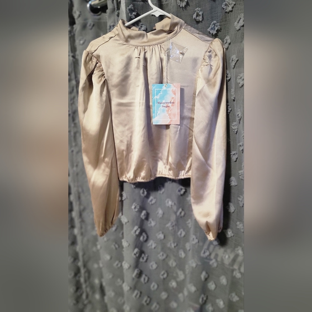 Chic blouse by Watermelon Sugar